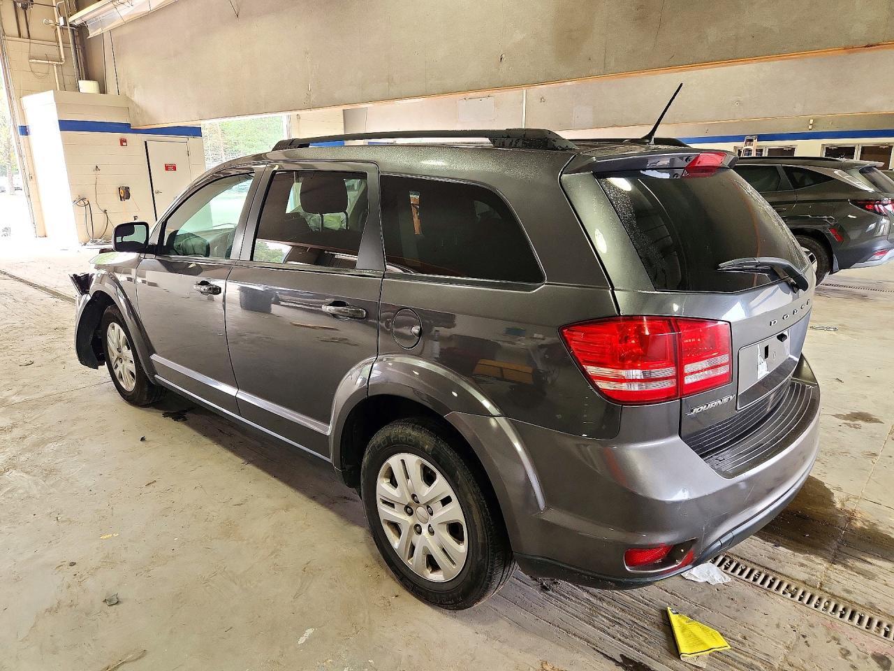 2018 Dodge Journey Se - Фото 2