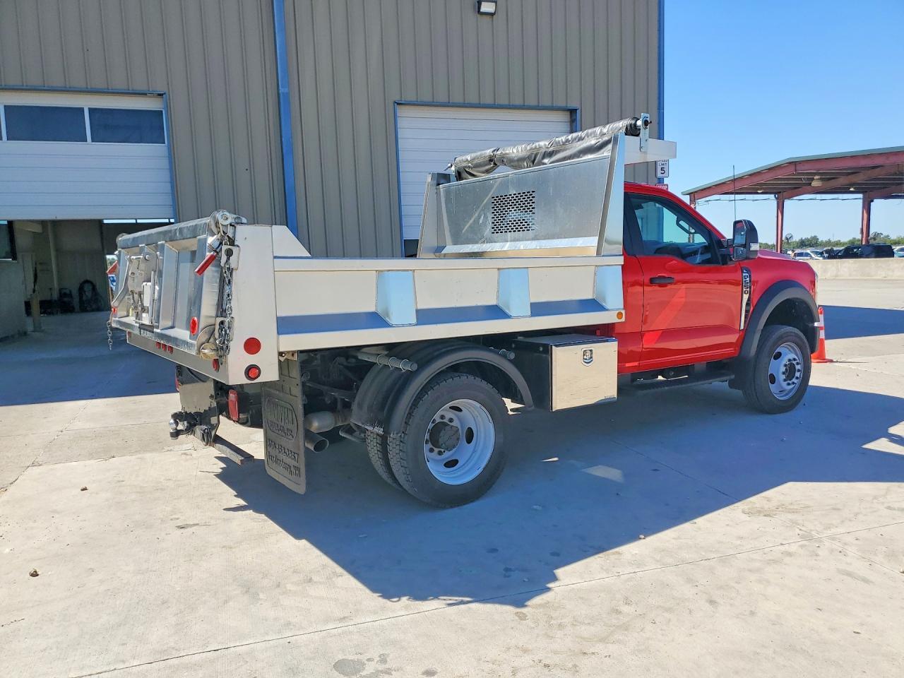 2024 Ford F550 Super Duty Dump Truck - Image 3