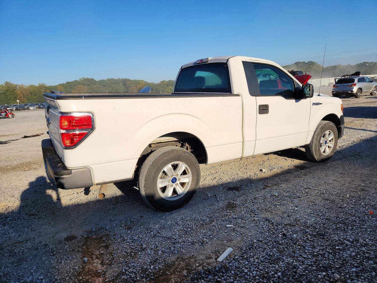 2012 Ford F150 - Фото 3