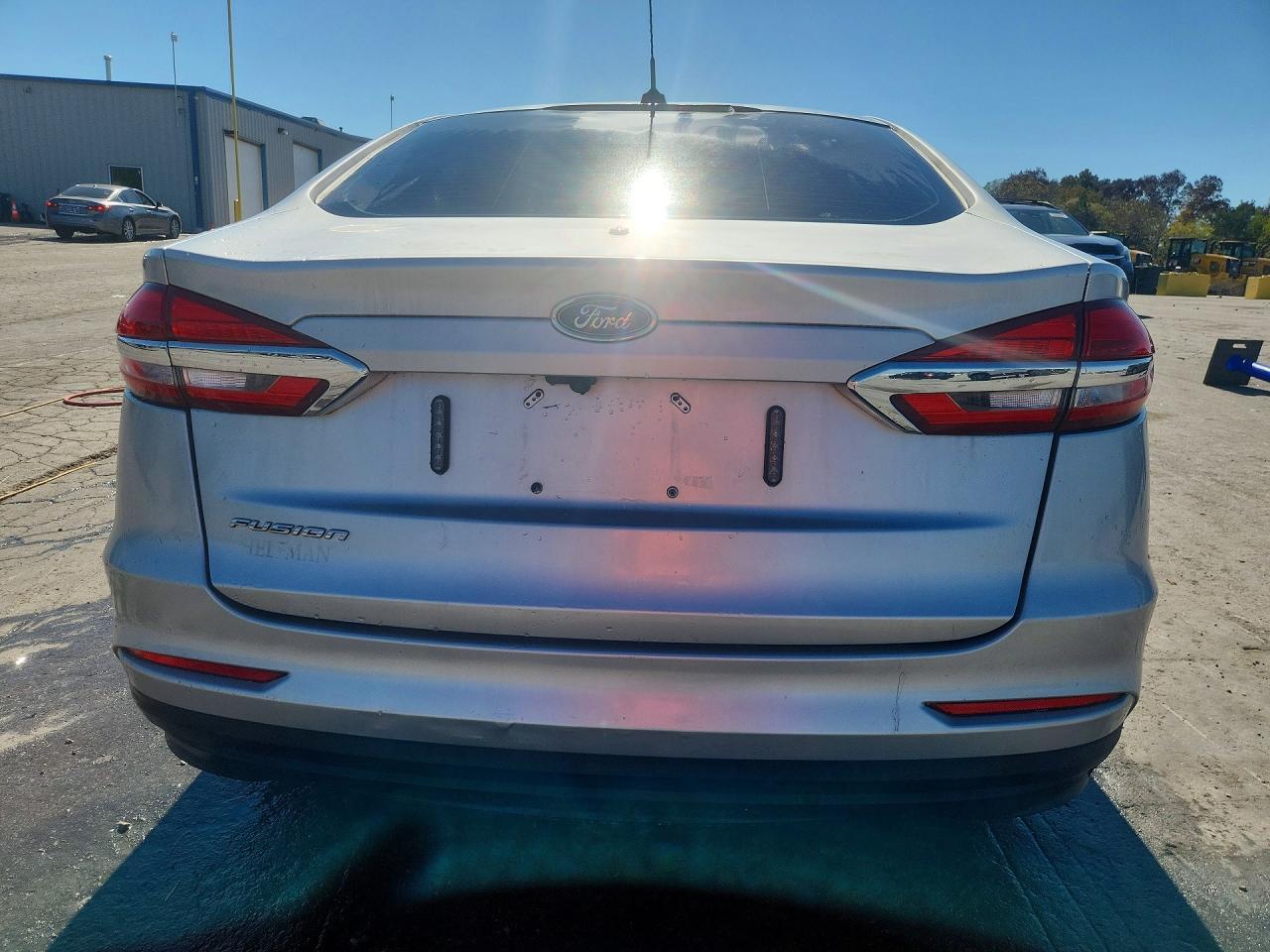 2019 Ford Fusion S - Фото 6