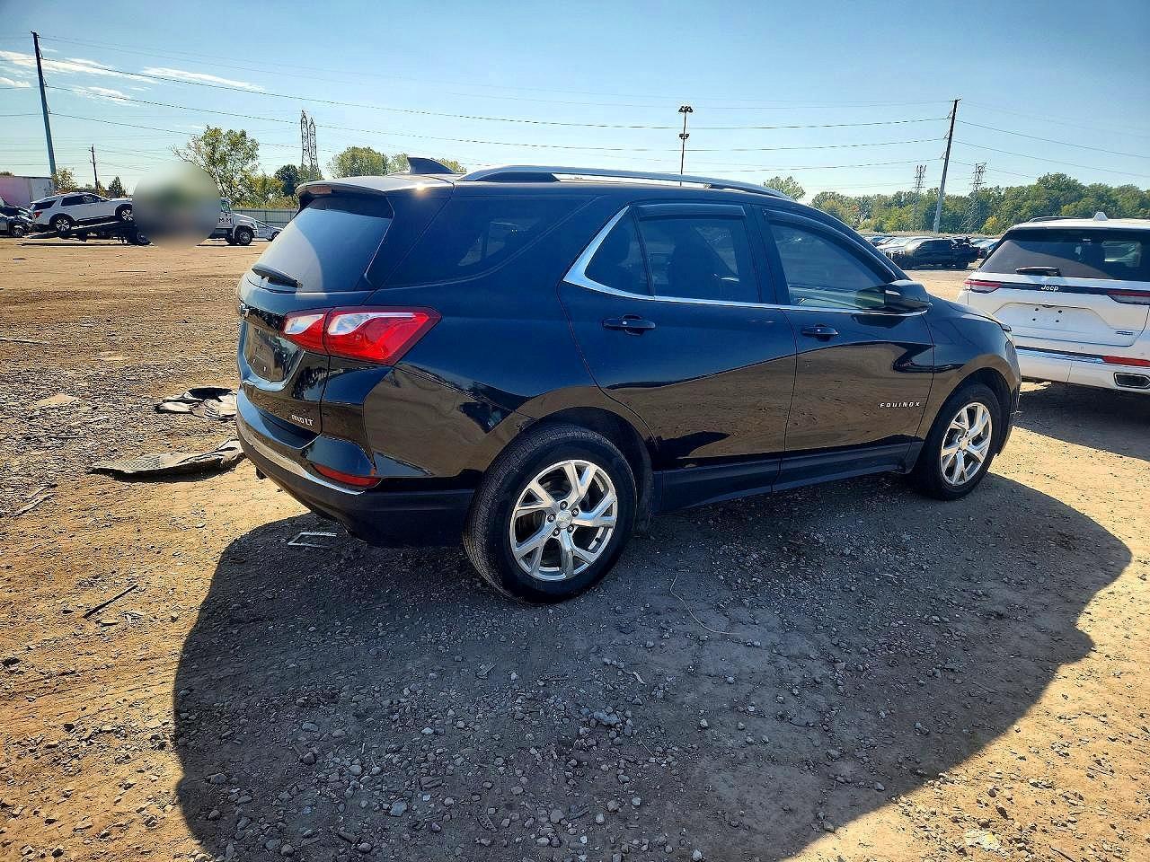 2019 Chevrolet Equinox Lt - Image 3