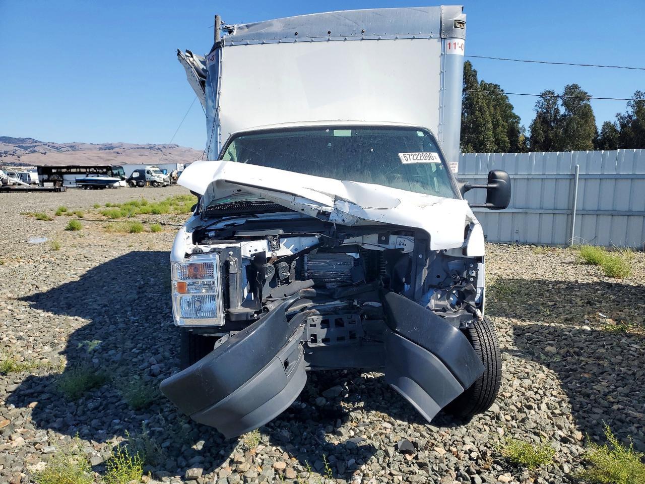 2024 Ford Econoline E450 Super Duty Cutaway Van - Image 5