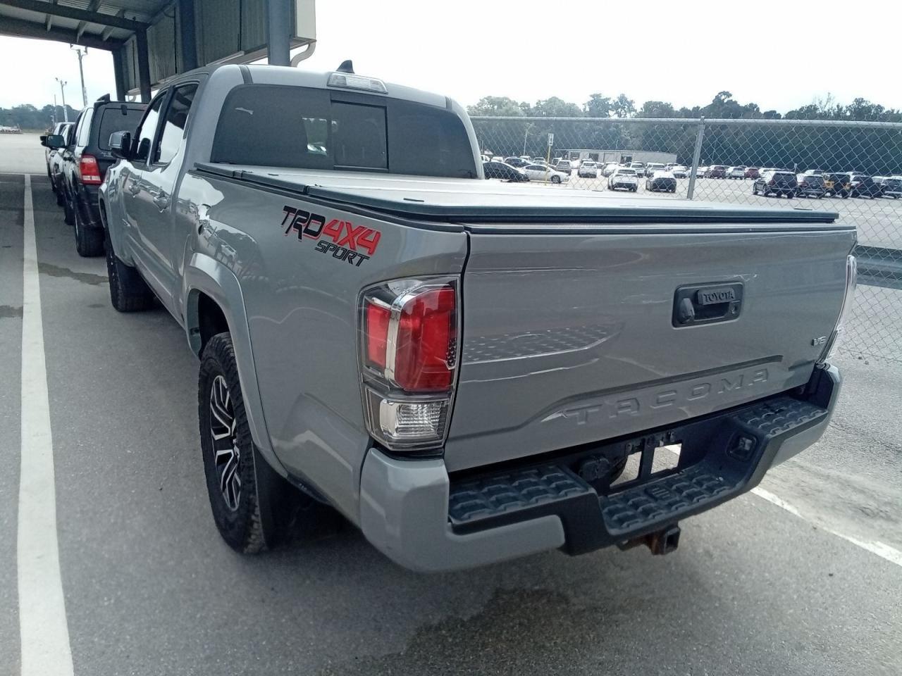 2020 Toyota Tacoma Trd Sport - Image 3