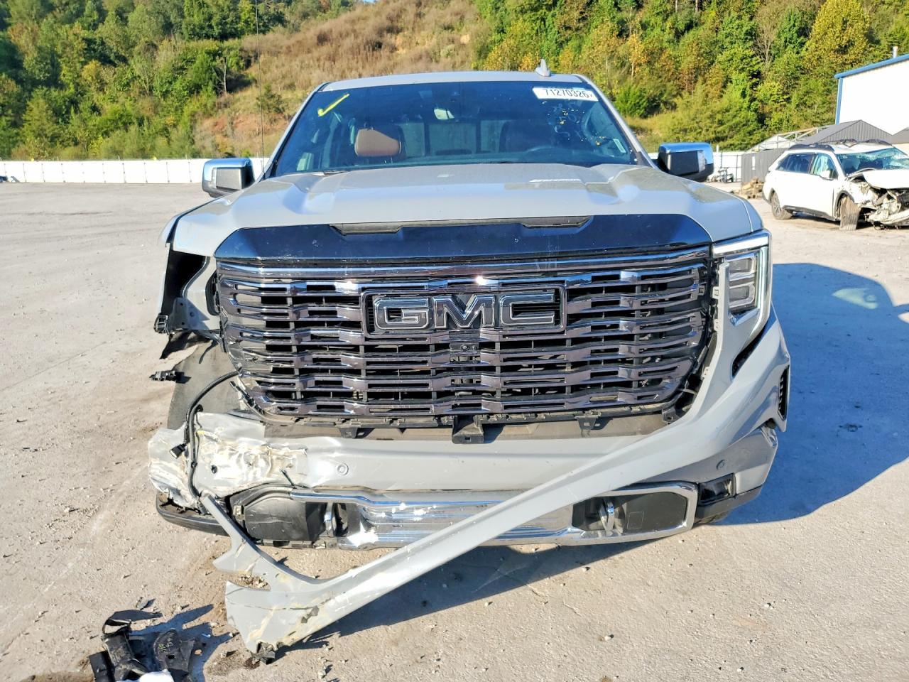 2025 GMC Sierra K1500 Denali Ultimate - Image 5