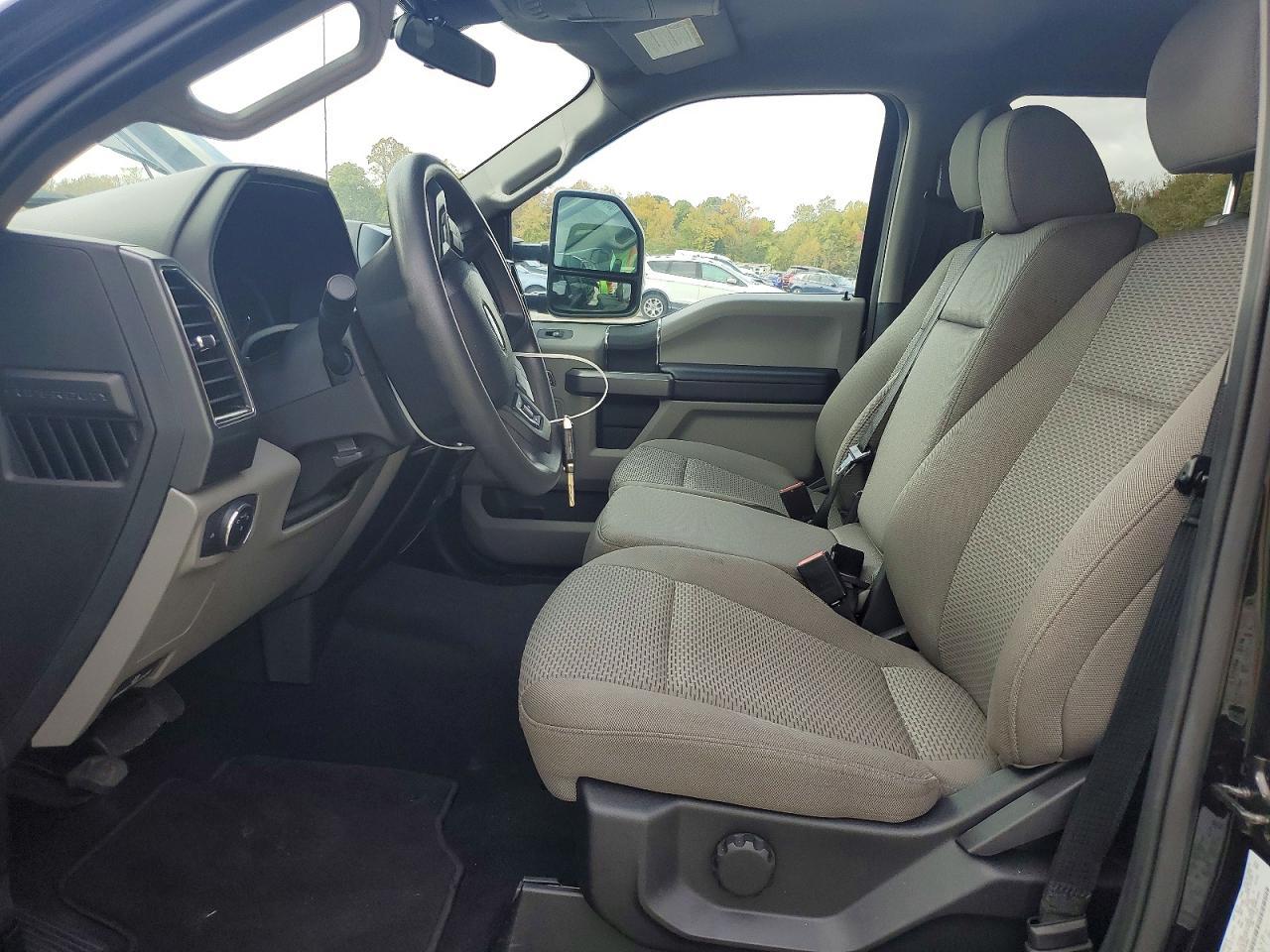 2021 Ford F250 Super Duty - Image 7