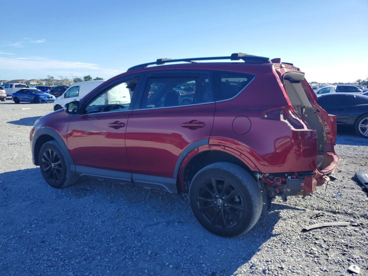 2018 Toyota Rav4 Adventure - Фото 2