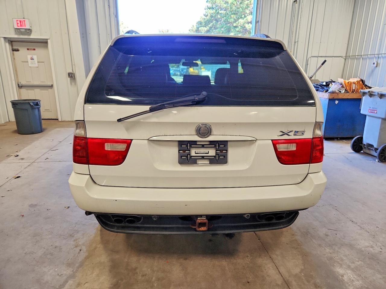 2006 BMW X5 4.4I - Фото 6