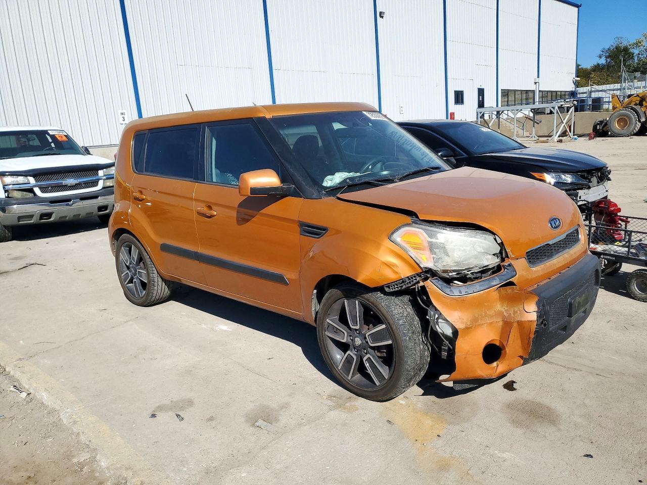 2011 Kia Soul + - Image 4