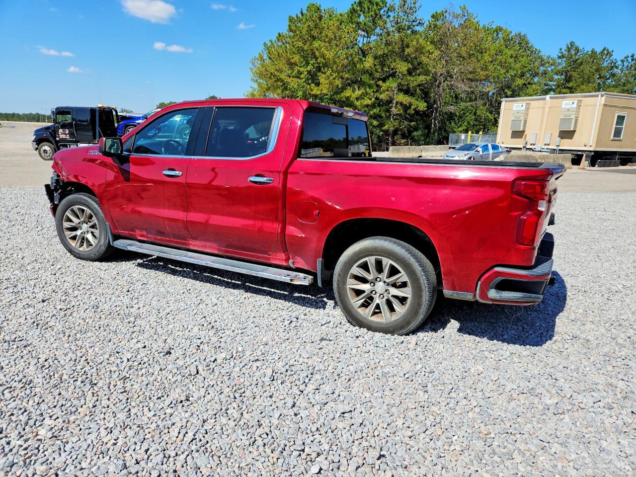 2019 Chevrolet Silverado K1500 High Country - Image 2