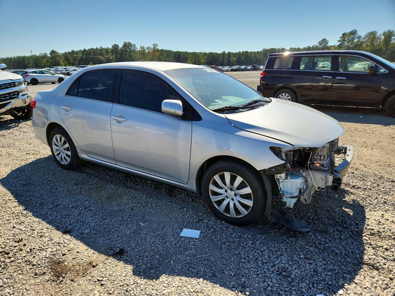 2013 Toyota Corolla Le - Image 4
