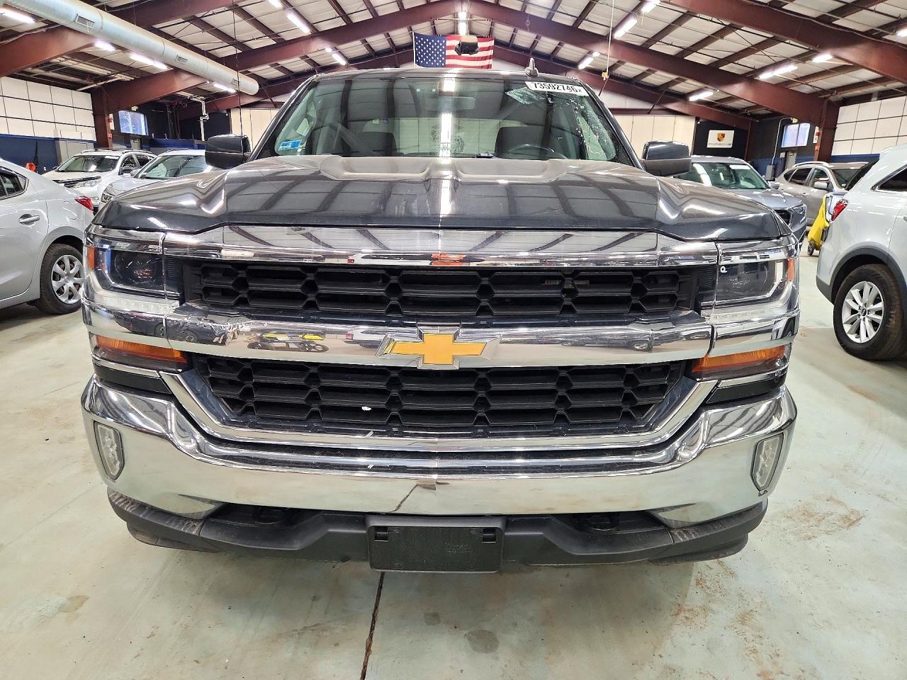 2018 Chevrolet Silverado K1500 Lt - Image 5