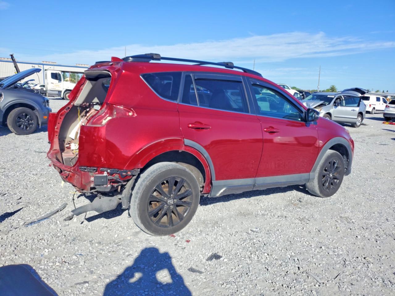 2018 Toyota Rav4 Adventure - Фото 3