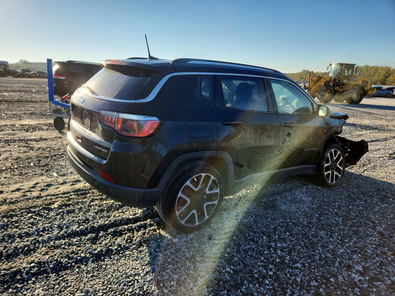 2018 Jeep Compass Limited - Image 3
