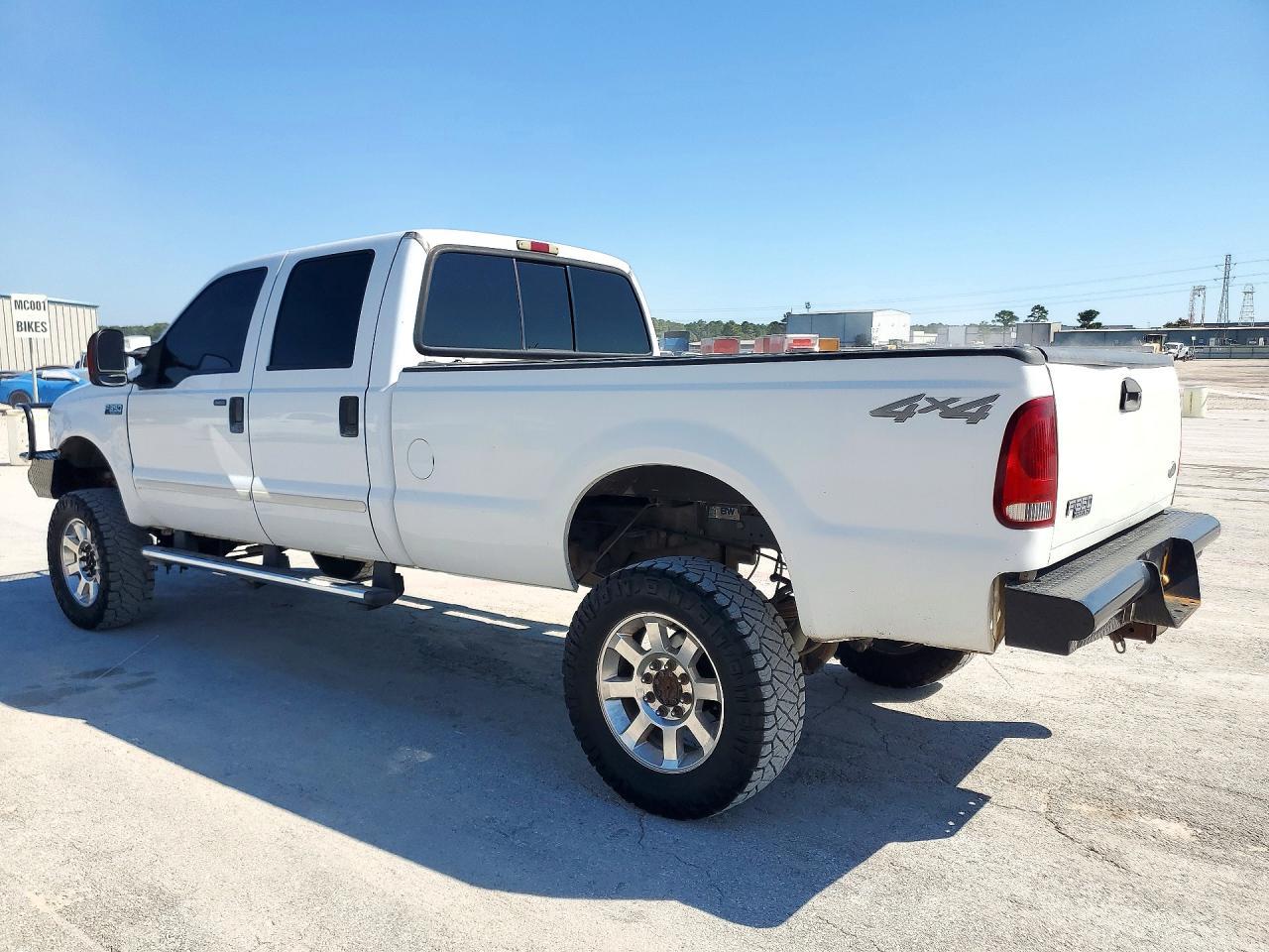 2004 Ford F350 Srw Super Duty - Фото 2