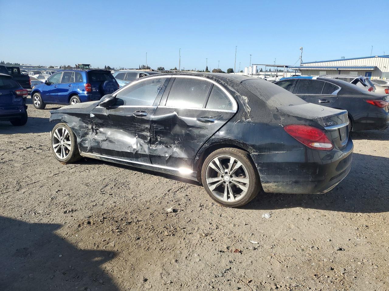 2016 Mercedes-Benz C 300 - Image 2
