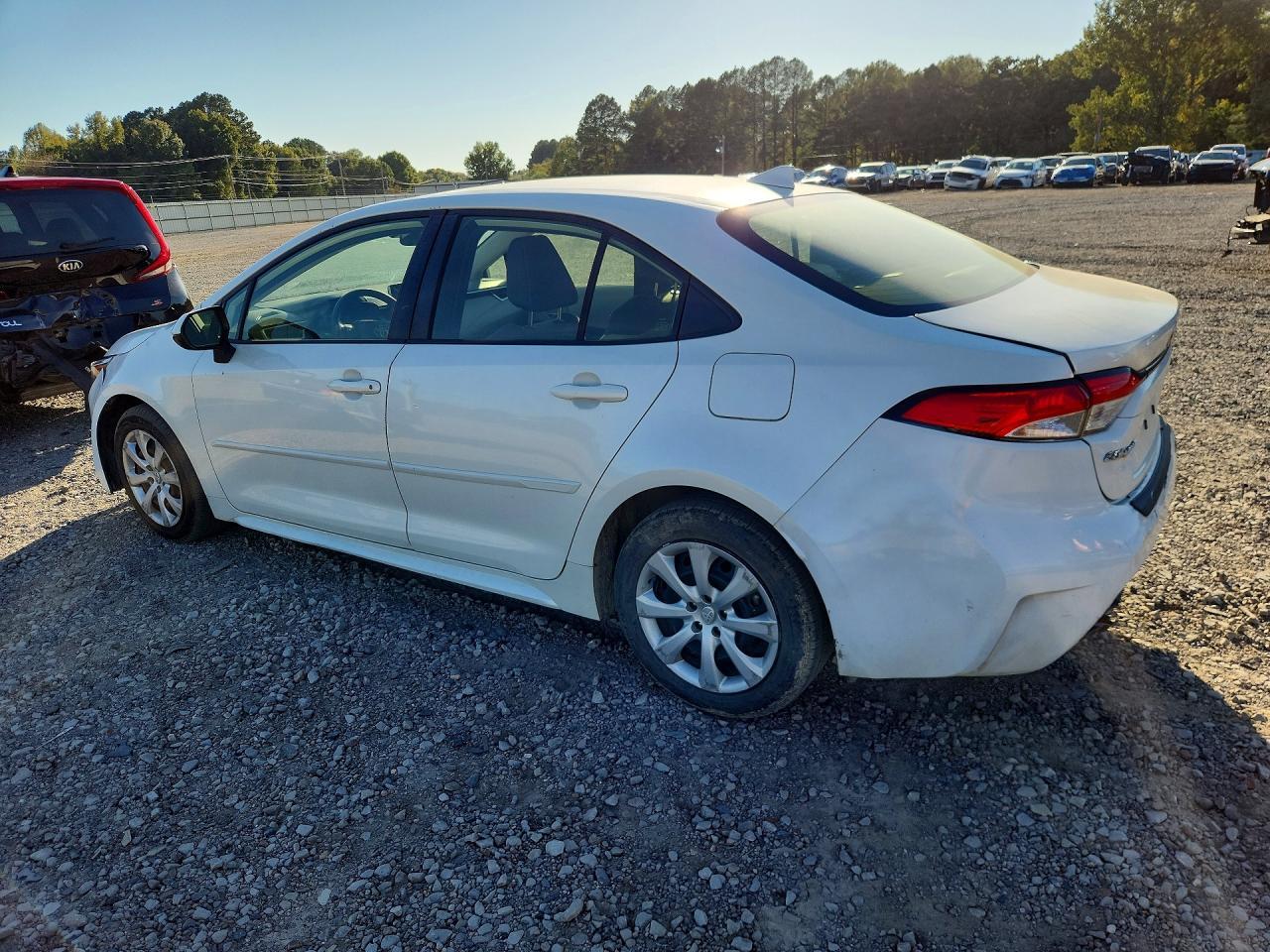 2021 Toyota Corolla Le - Image 2