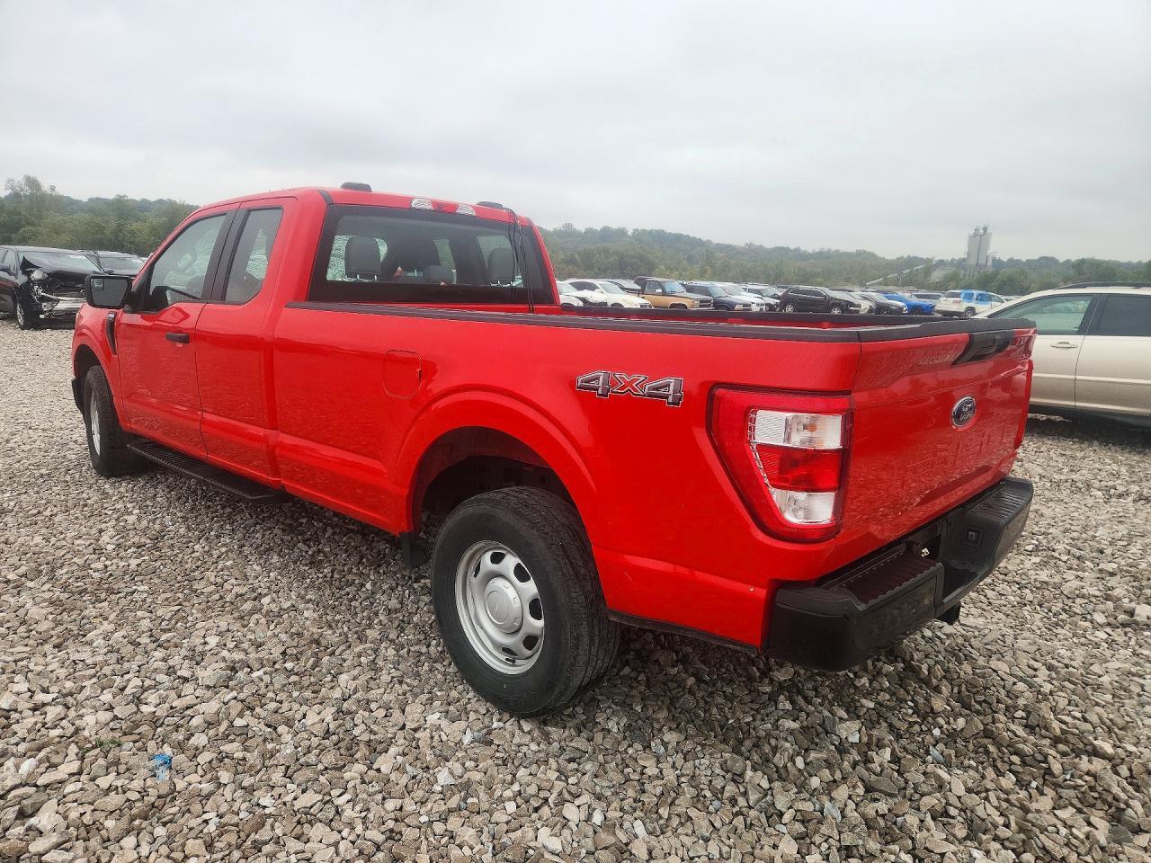 2021 Ford F150 Super Cab - Фото 2