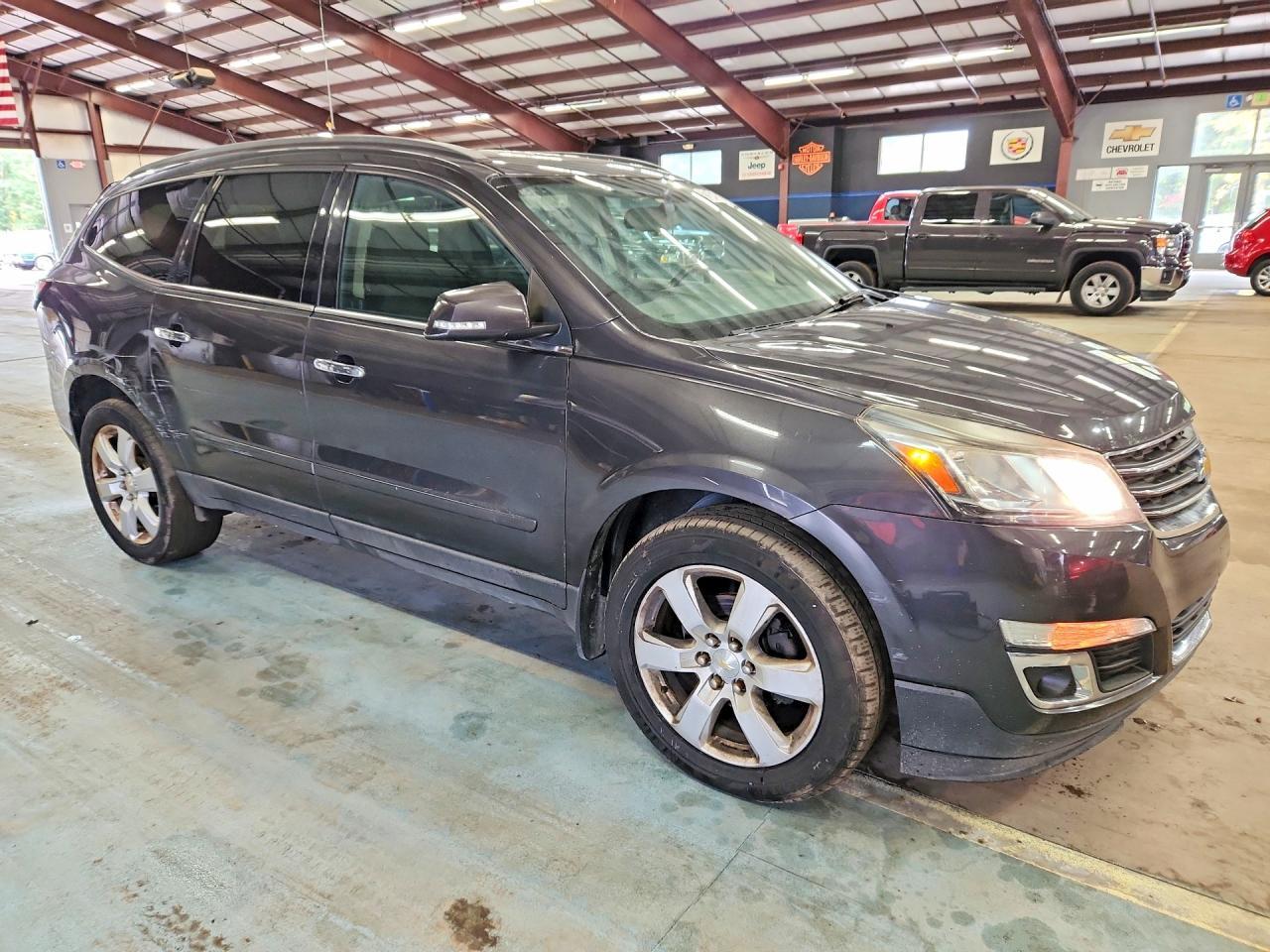 2017 Chevrolet Traverse Lt - Фото 4