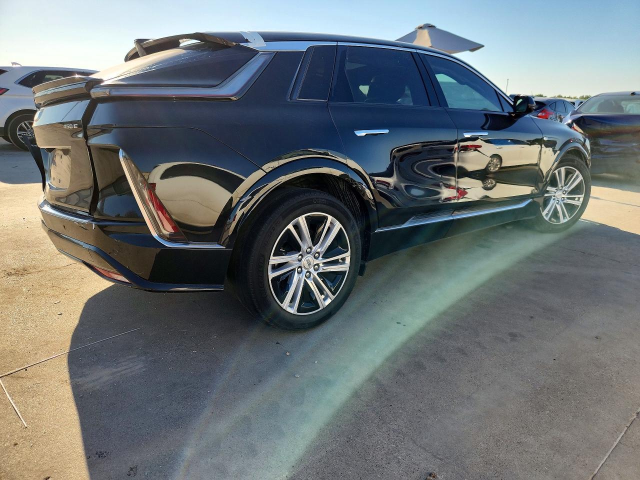 2024 Cadillac Lyriq Tech - Фото 3