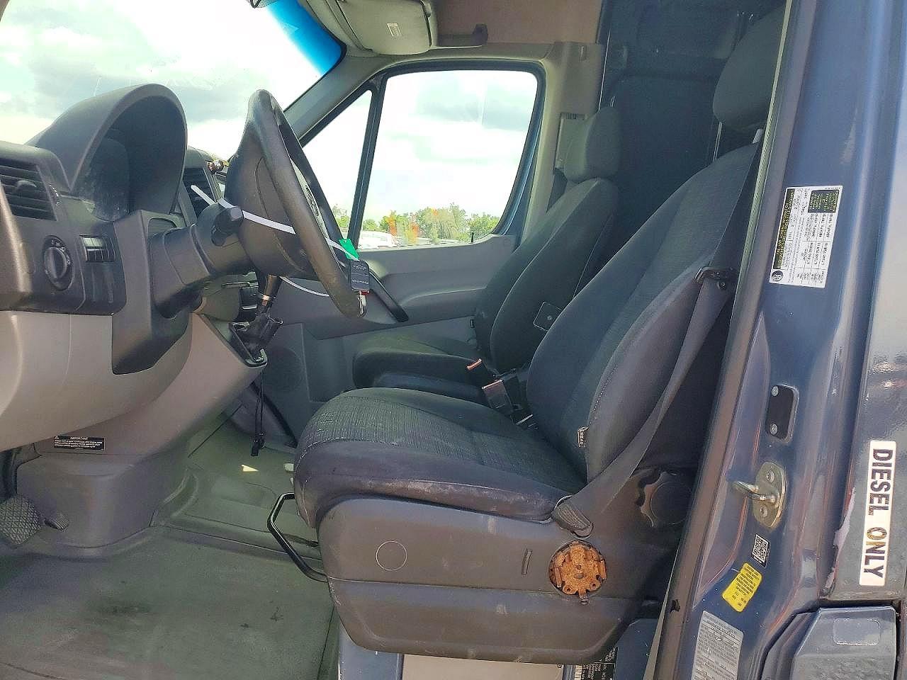 2018 Mercedes-Benz Sprinter 2500 - Фото 7