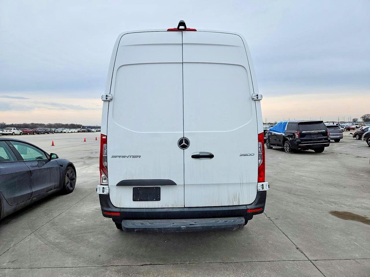 2024 Mercedes-Benz Sprinter 2500 Delivery Van - Image 6