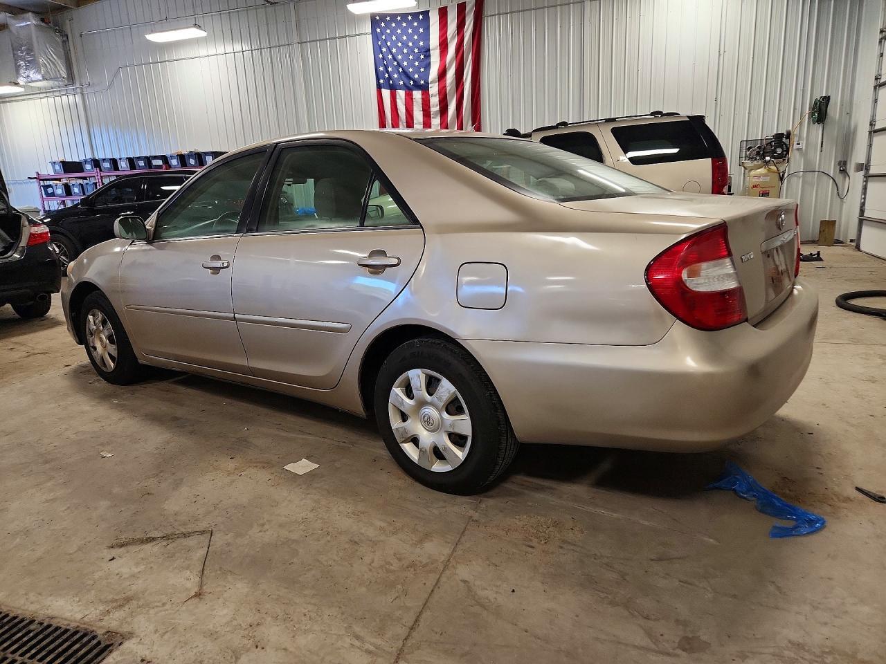 2003 Toyota Camry Le - Image 2