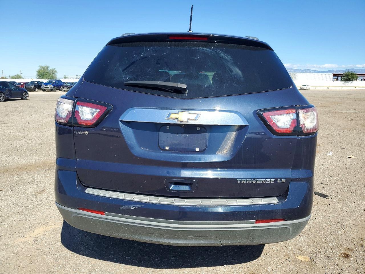 2015 Chevrolet Traverse Ls - Фото 6