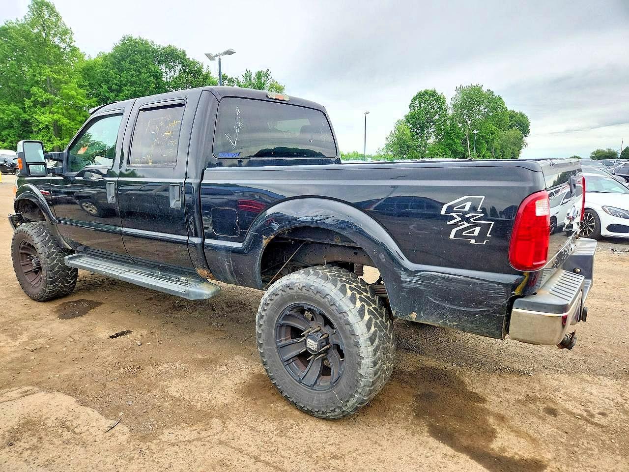 2014 Ford F250 Super Duty - Фото 2