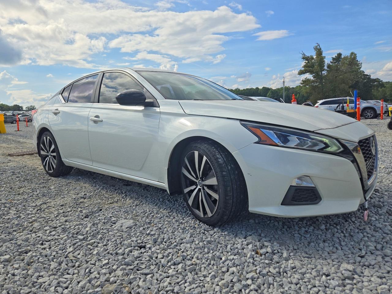 2020 Nissan Altima Sr - Фото 4