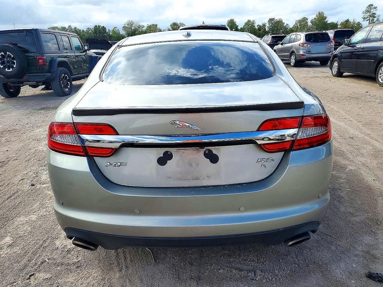 2012 Jaguar Xf Portfolio - Image 7