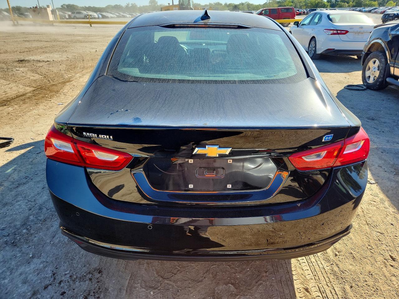 2017 Chevrolet Malibu Hybrid - Image 6