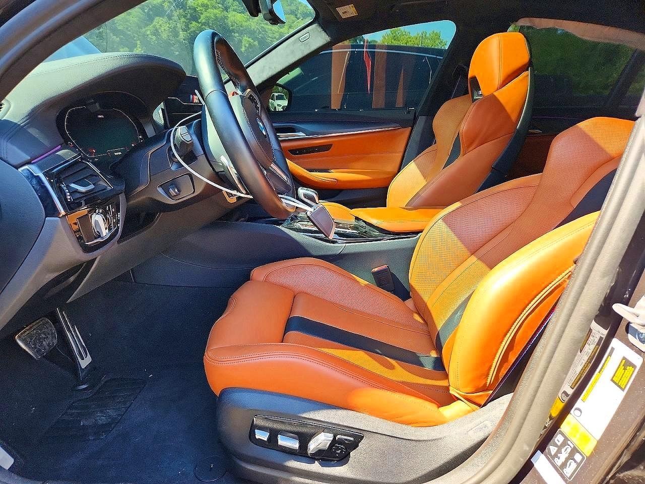 2023 BMW M5 - Фото 7