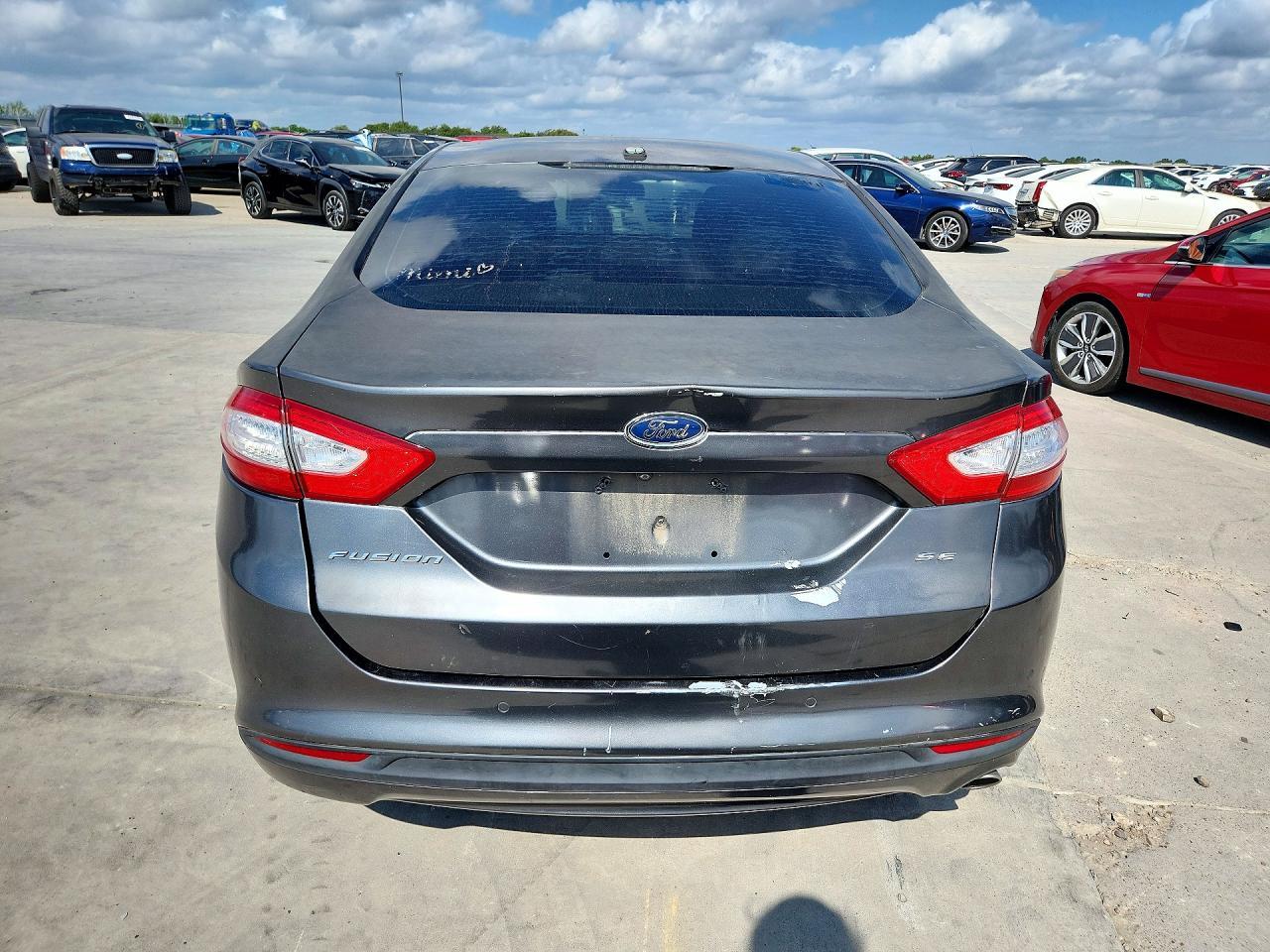 2016 Ford Fusion Se - Фото 6