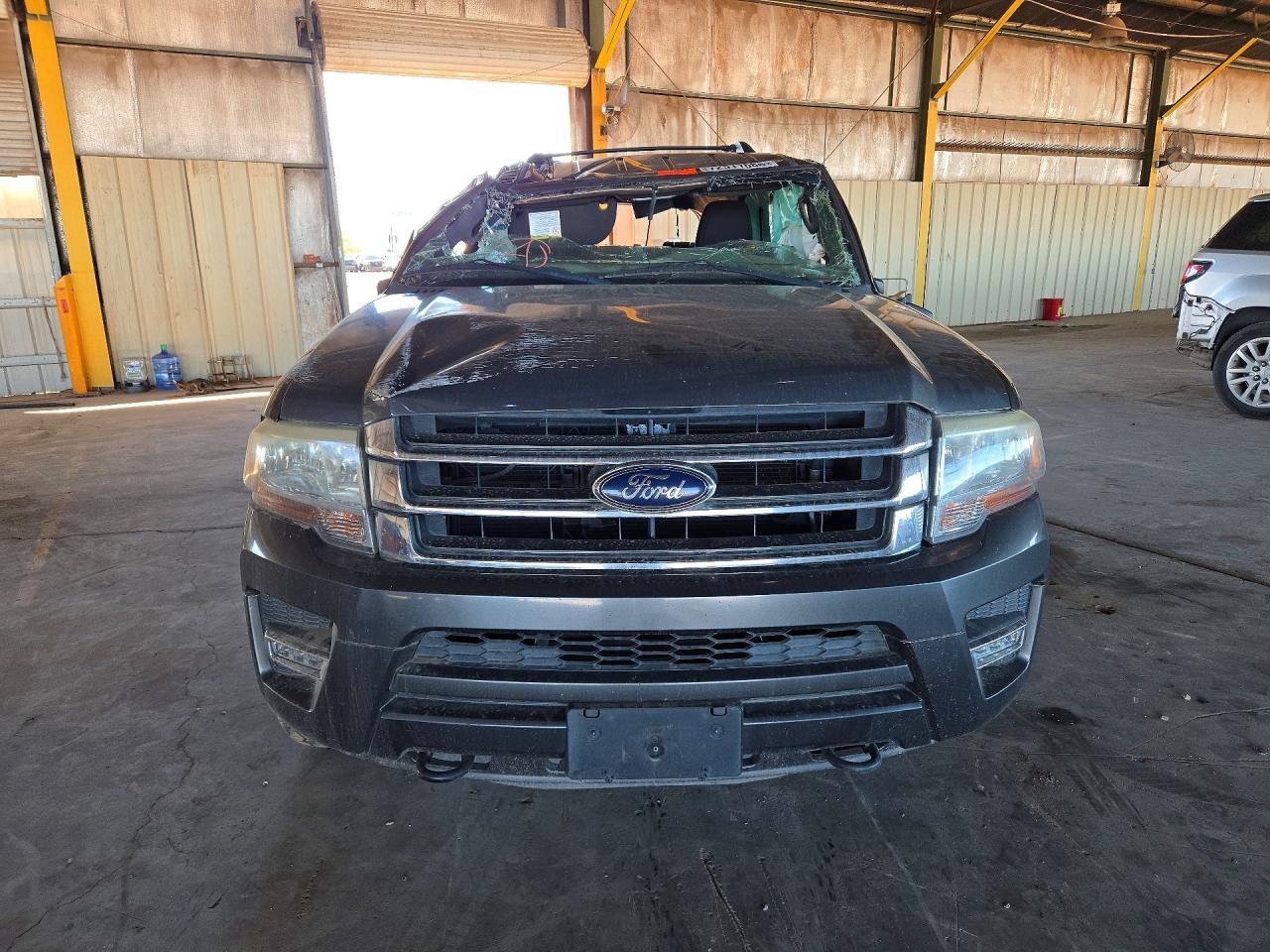 2017 Ford Expedition Xlt - Image 5