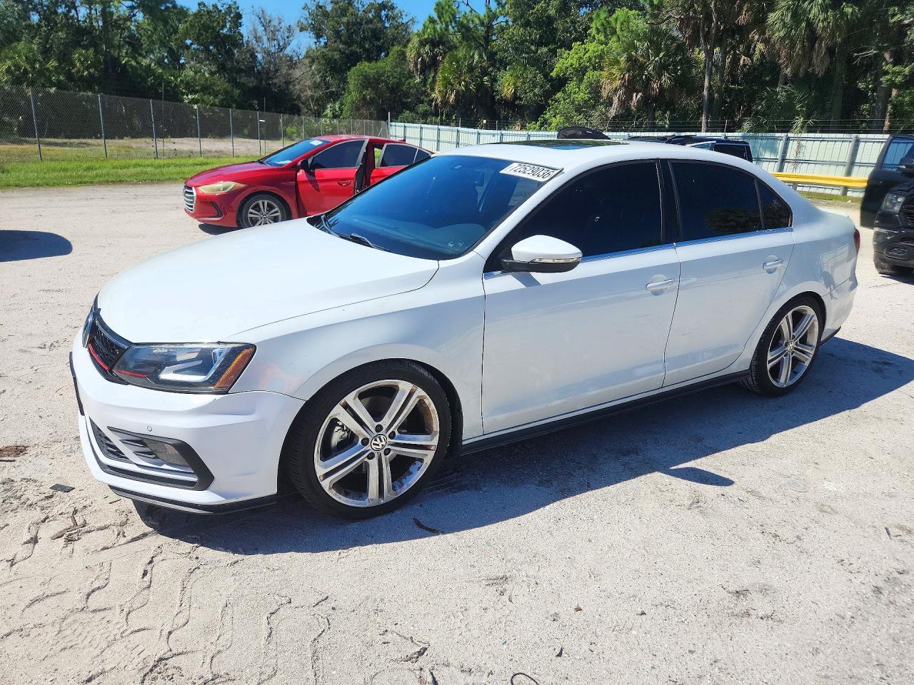 2016 Volkswagen Jetta Gli