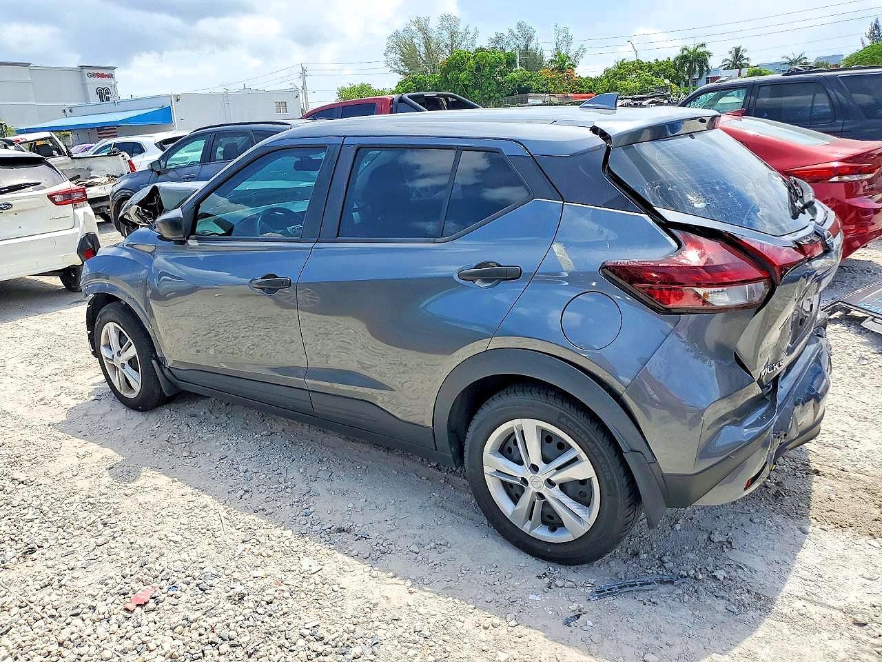 2024 Nissan Kicks S - Фото 2