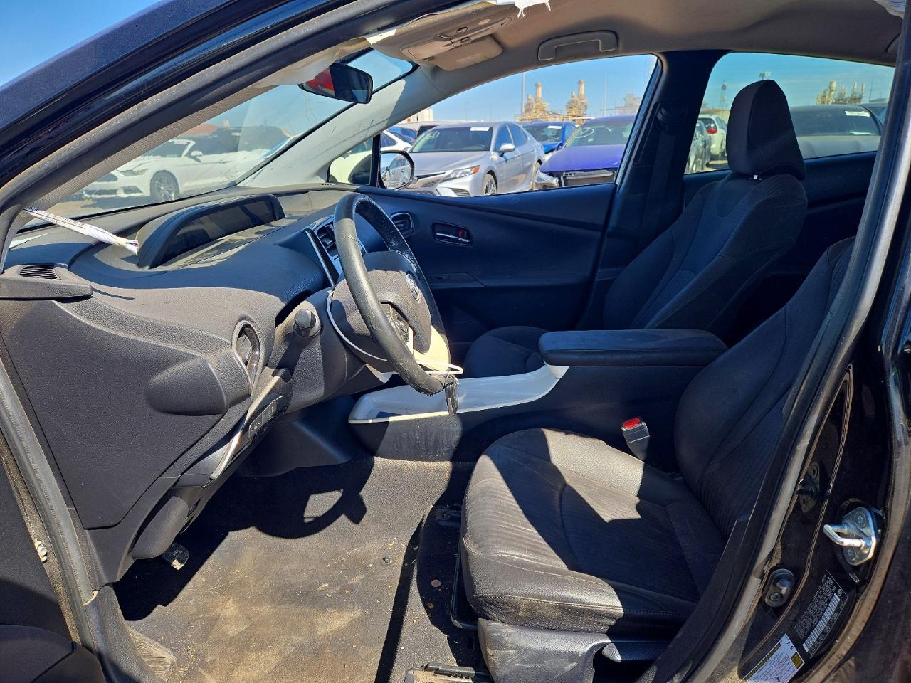 2016 Toyota Prius Three - Фото 7