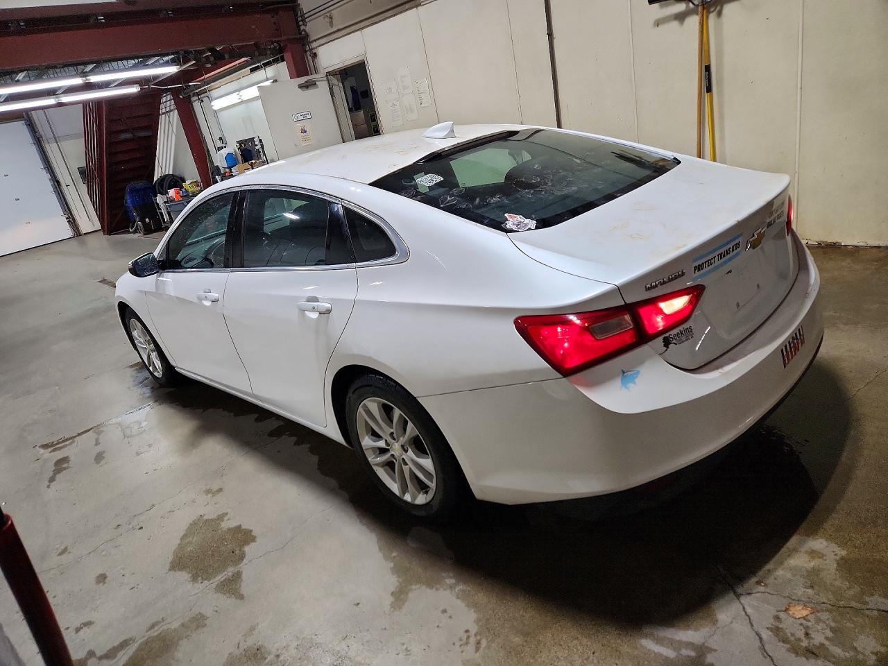 2016 Chevrolet Malibu Lt - Фото 2