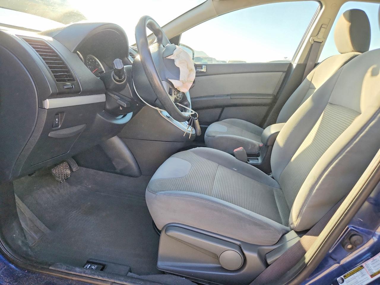 2012 Nissan Sentra 2.0 - Фото 7