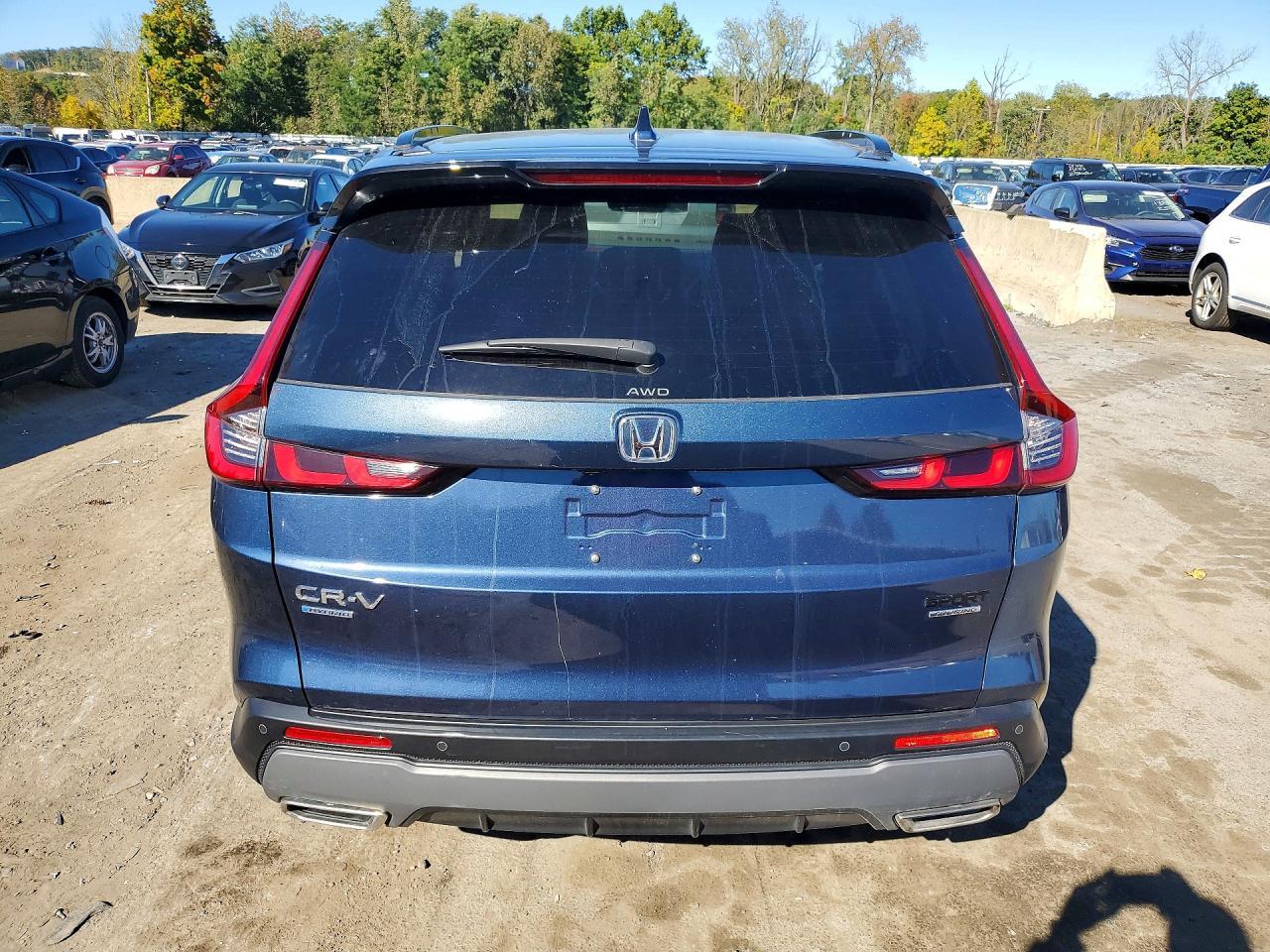 2025 Honda Cr-V Sport Touring - Image 6