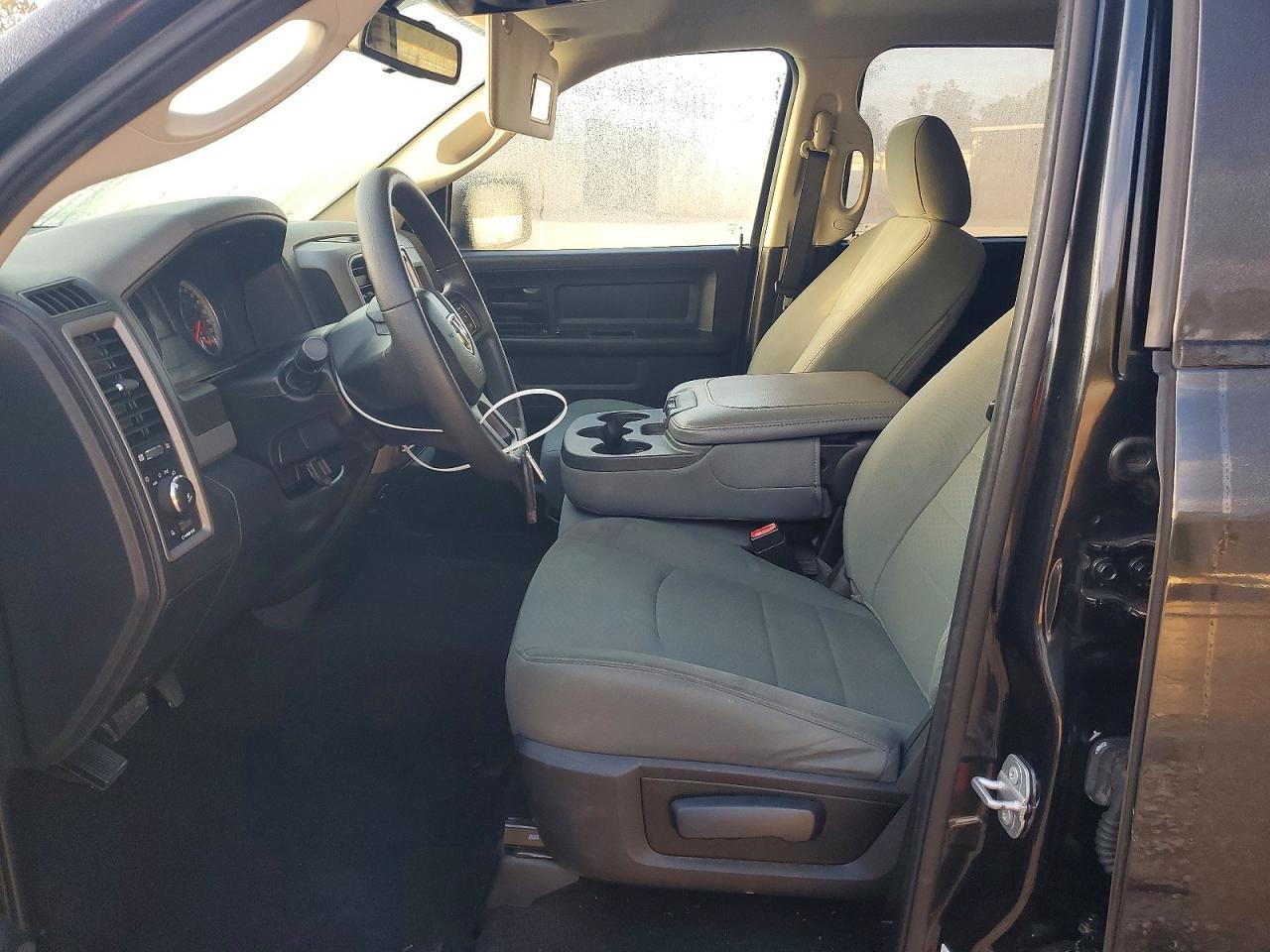 2016 Ram 1500 St - Image 7