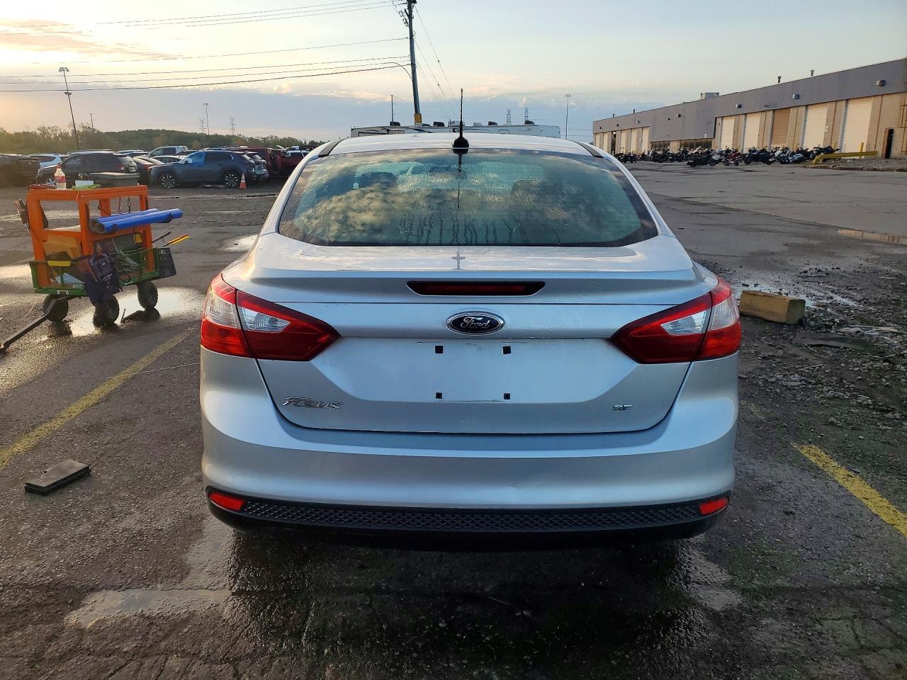 2012 Ford Focus Se - Фото 6