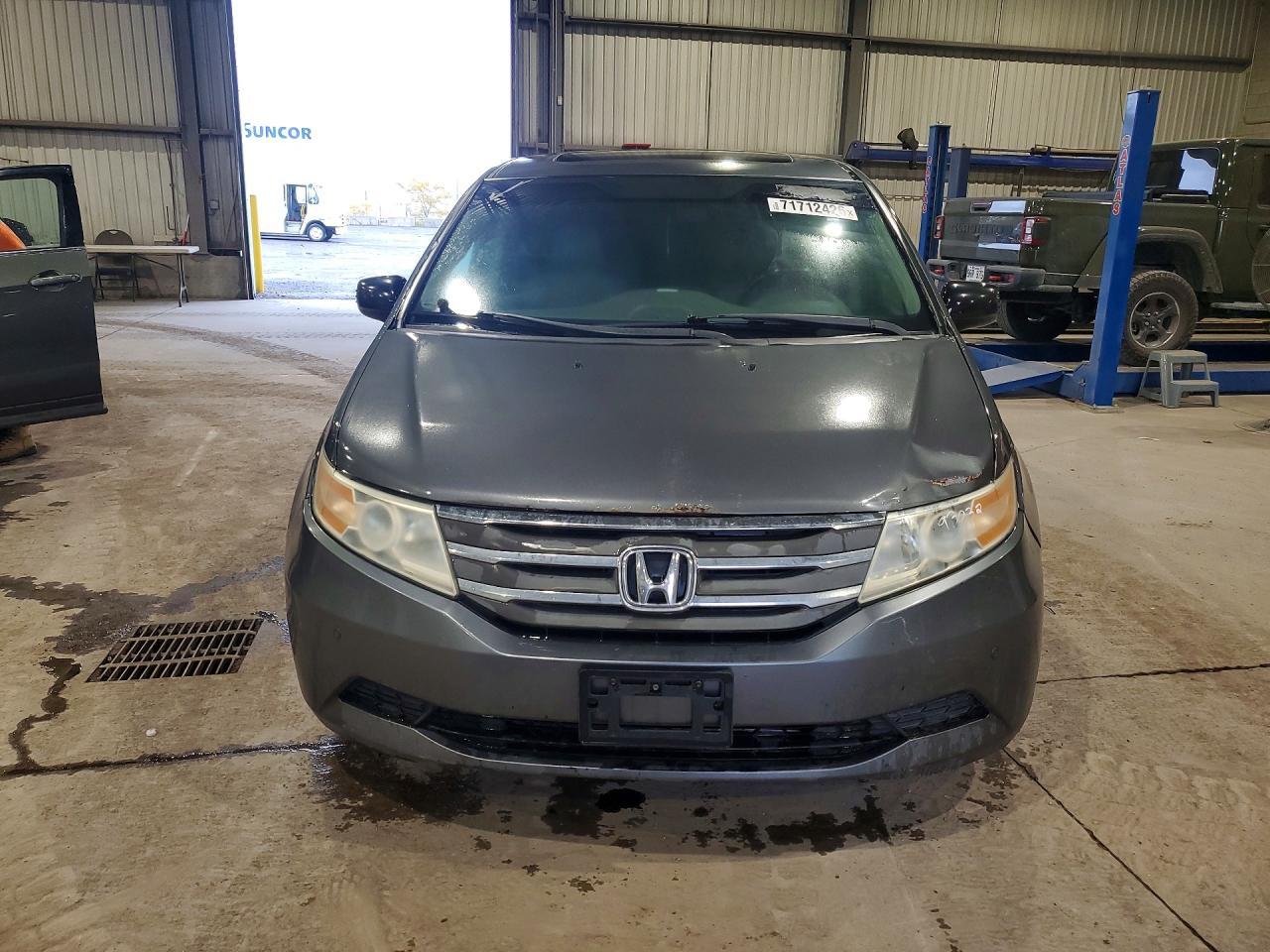 2011 Honda Odyssey Touring - Фото 5