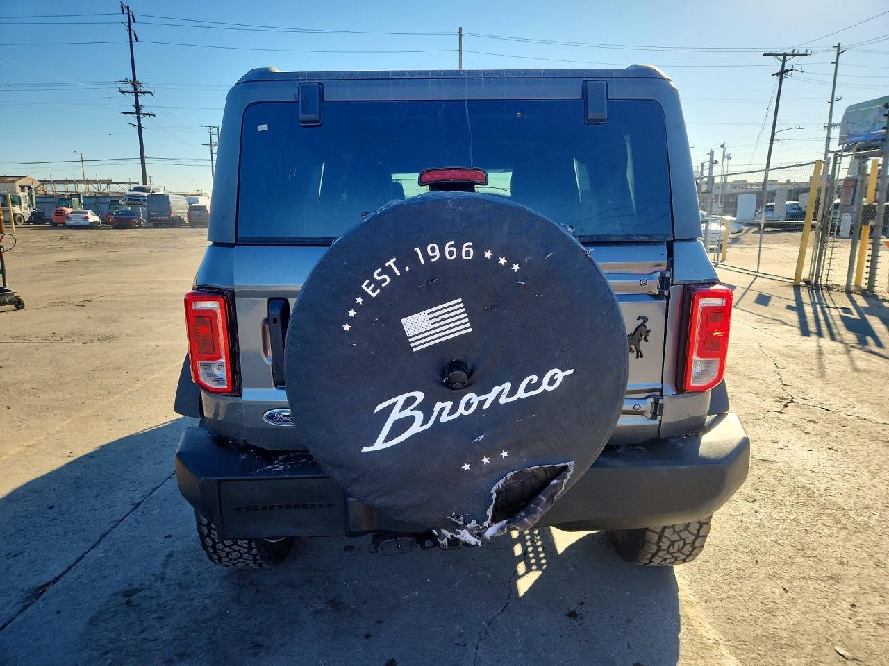 2022 Ford Bronco Base - Image 6