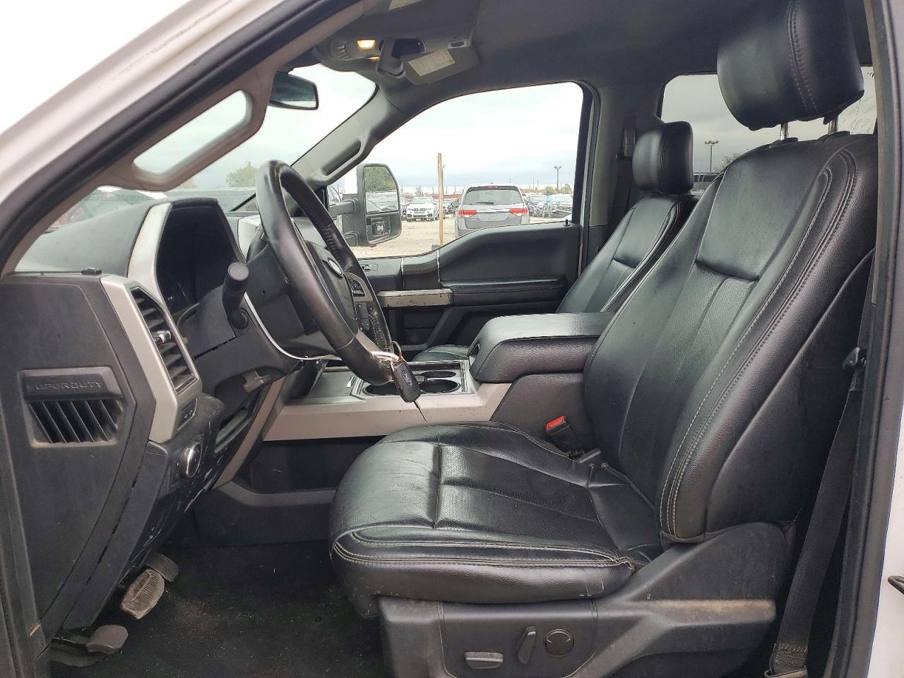 2020 Ford F250 Super Duty - Image 7