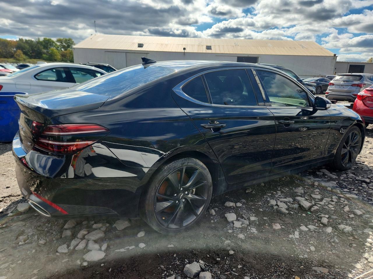 2022 Genesis G70 Base - Фото 3
