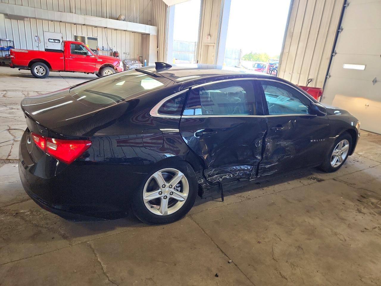 2024 Chevrolet Malibu Lt - Фото 3