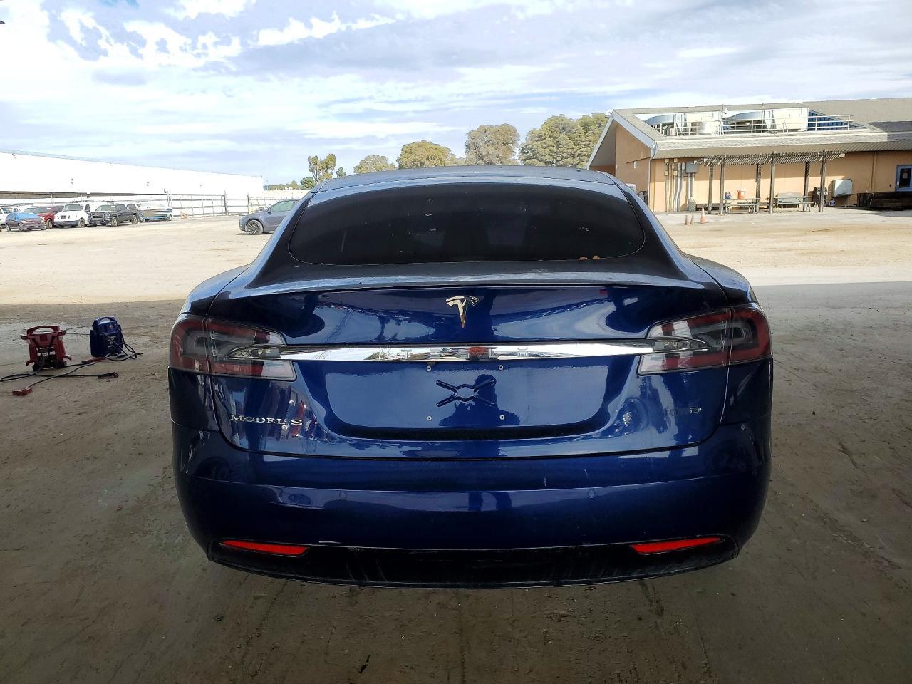2018 Tesla Model S - Фото 6