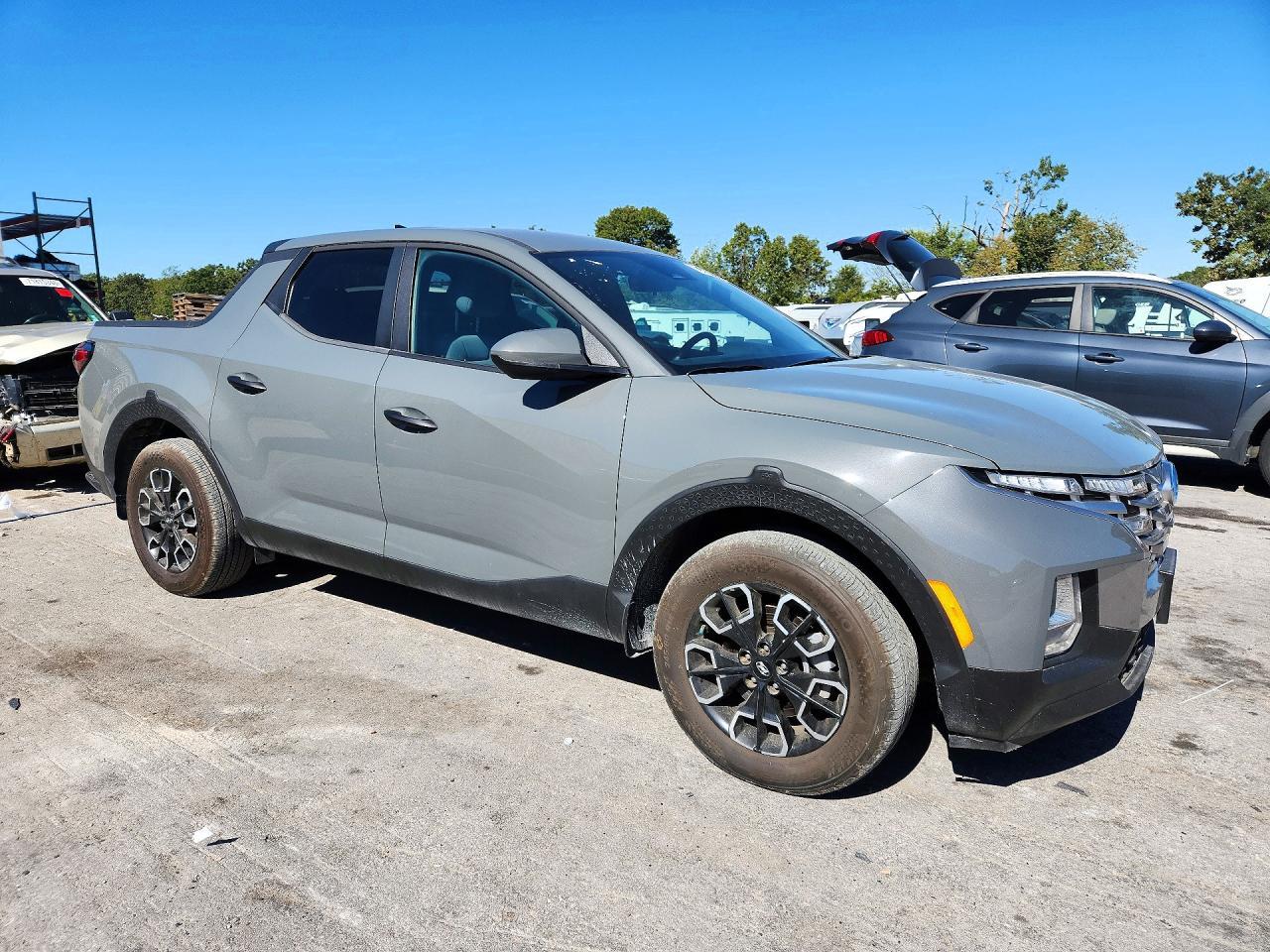 2022 Hyundai Santa Cruz Se - Фото 4