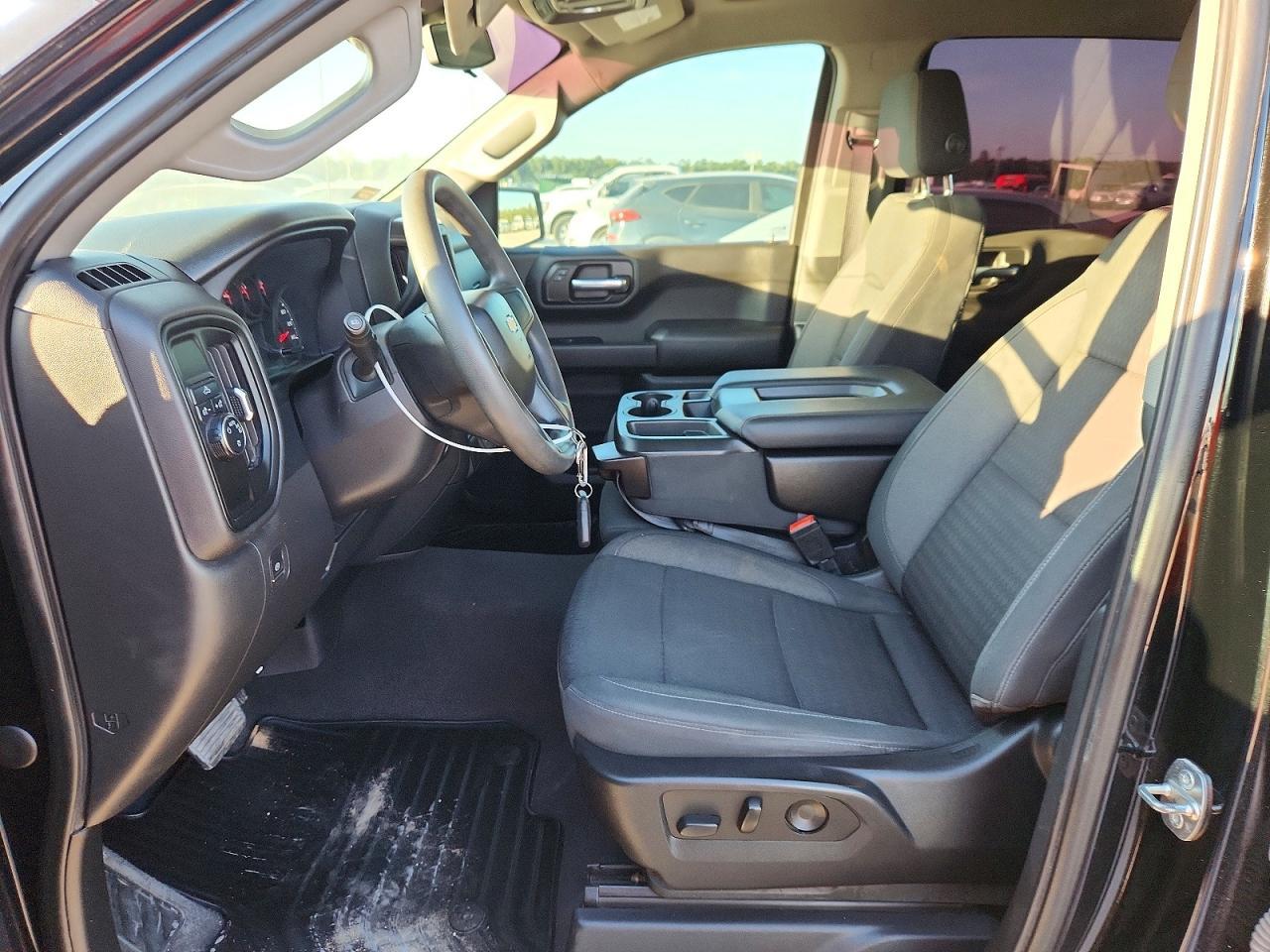 2022 Chevrolet Silverado C1500 Custom - Фото 7